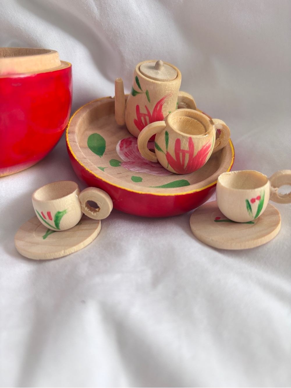 VTG Japanese Wood Apple Hand-Painted Toy Tea Set Cups Saucer Sugar Creamer 2.5”